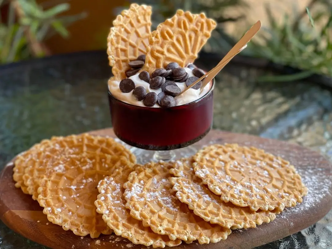 Little Italy cannoli dip with NY style cannoli cream and pizzelle chips